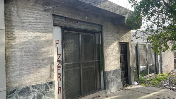Local Comercial en Juan Calchaquí al 6200