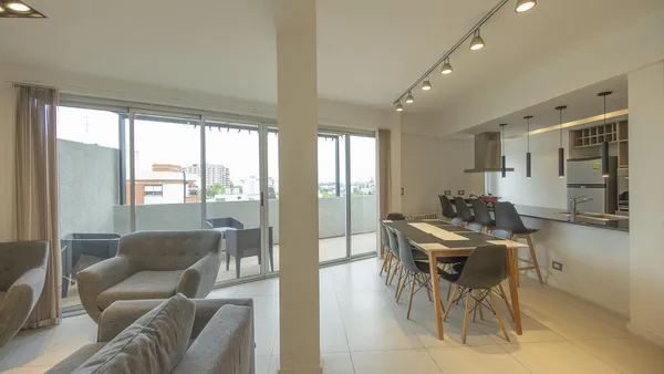 Departamento en Av. San Martin 5795 9° A - 4 ambientes con gran balcon terraza