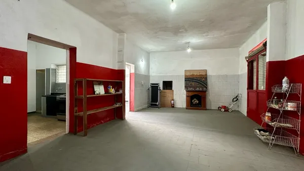 Local Comercial en las heras al 4100
