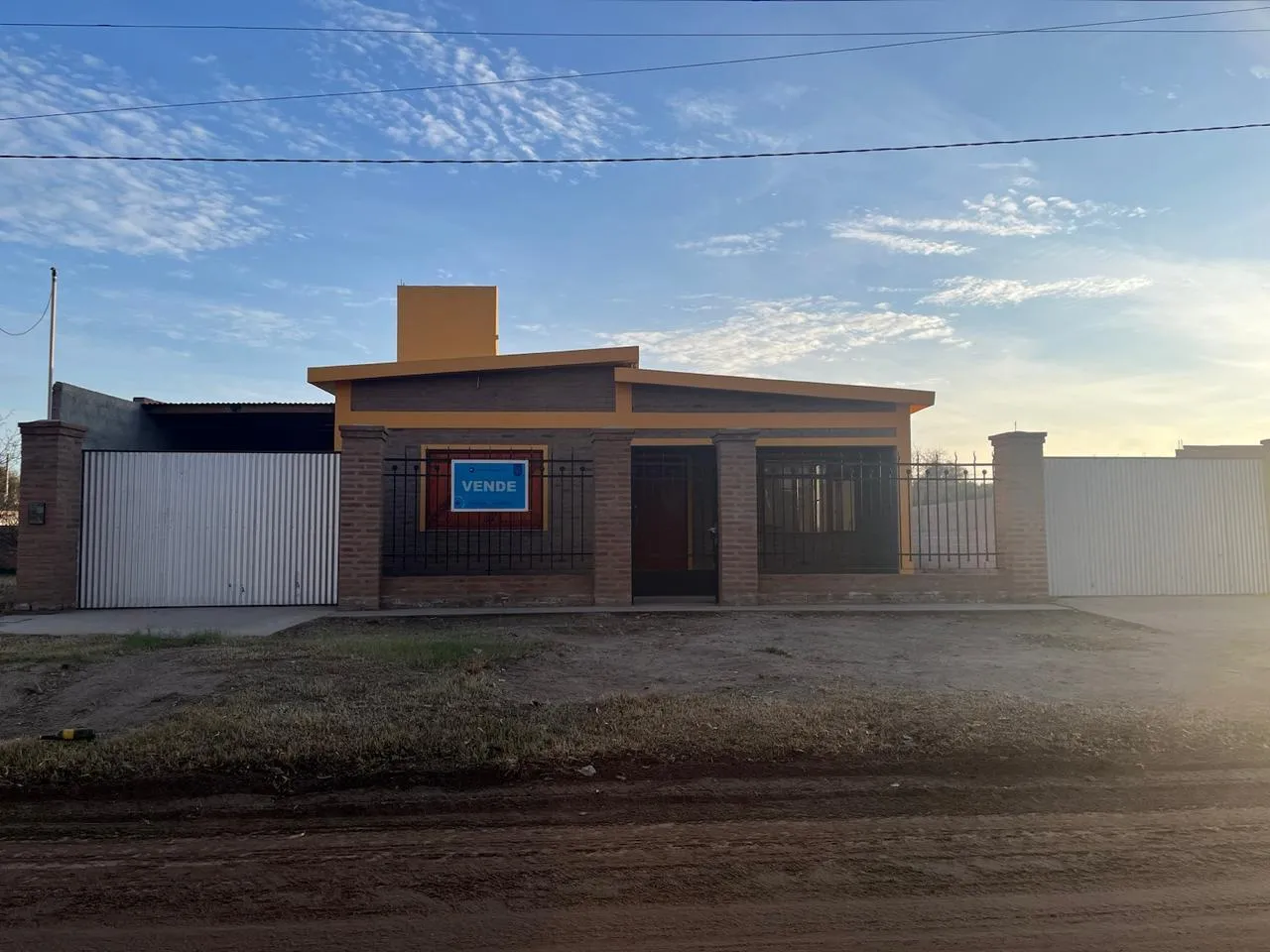 Casa en Avenida Champaqui