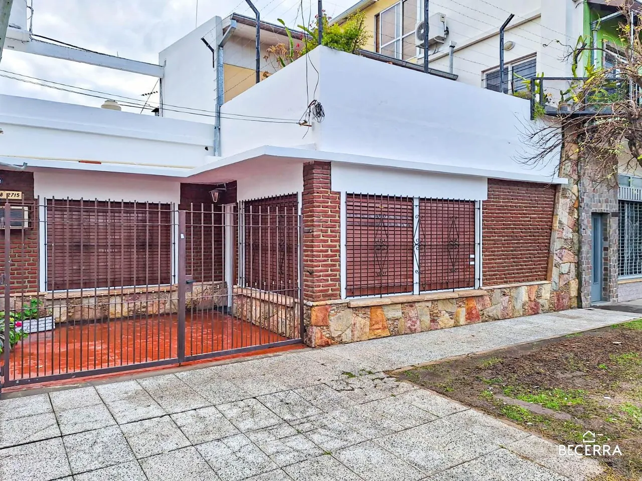 Departamento en Felix Frias al 2700