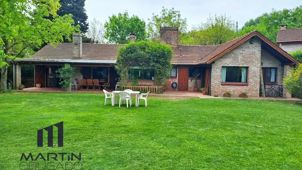 Casa en Alberto Williams al 800