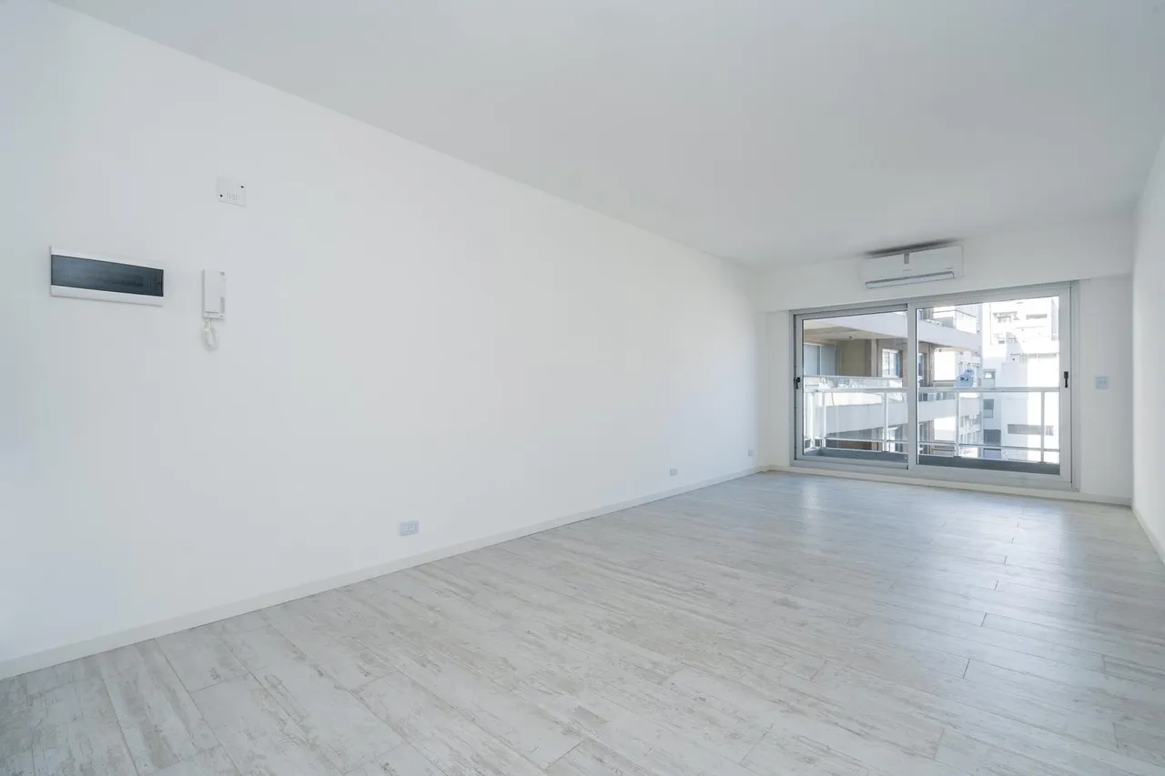 Departamento en Godoy Cruz al 2300