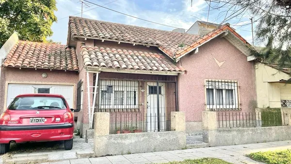 Casa en San Martin al 8000
