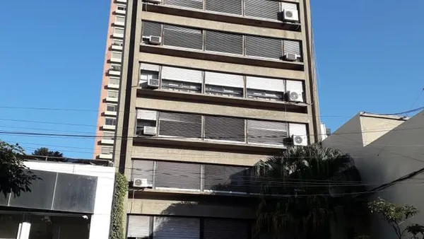 Departamento en 25 de Mayo al 500