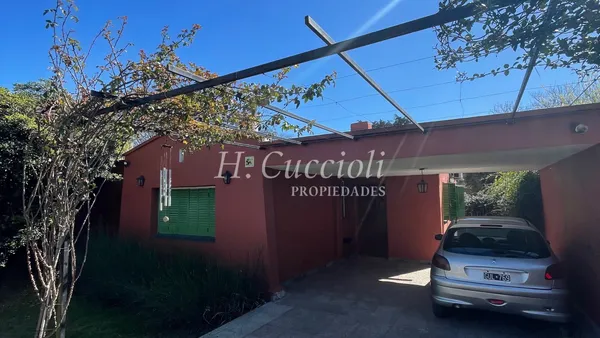Casa en Chacabuco al 1000
