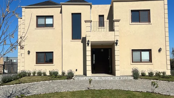 Casa en BARRIO EL CANTON - Libertad al 300