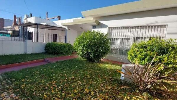 Casa en José Javier Diaz 834