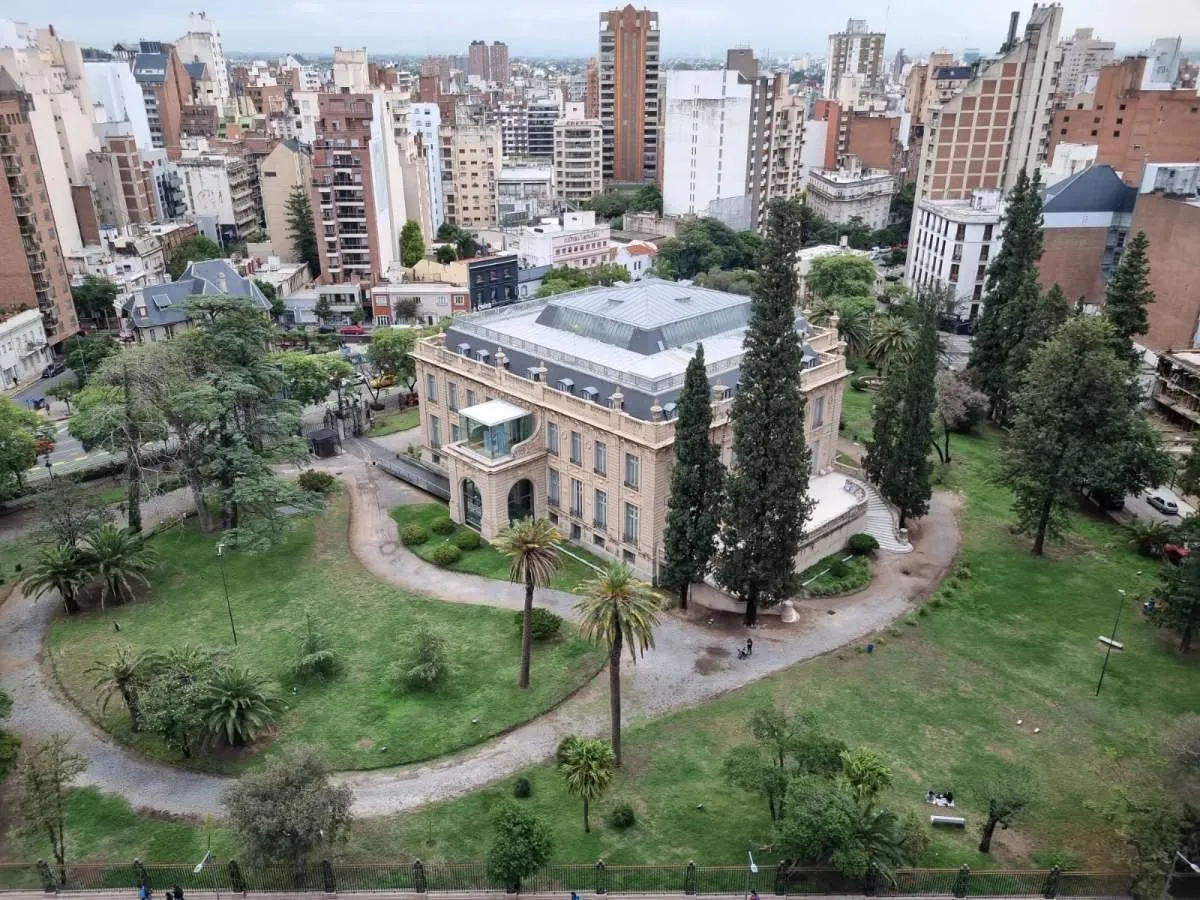 Departamento en Chacabuco 847