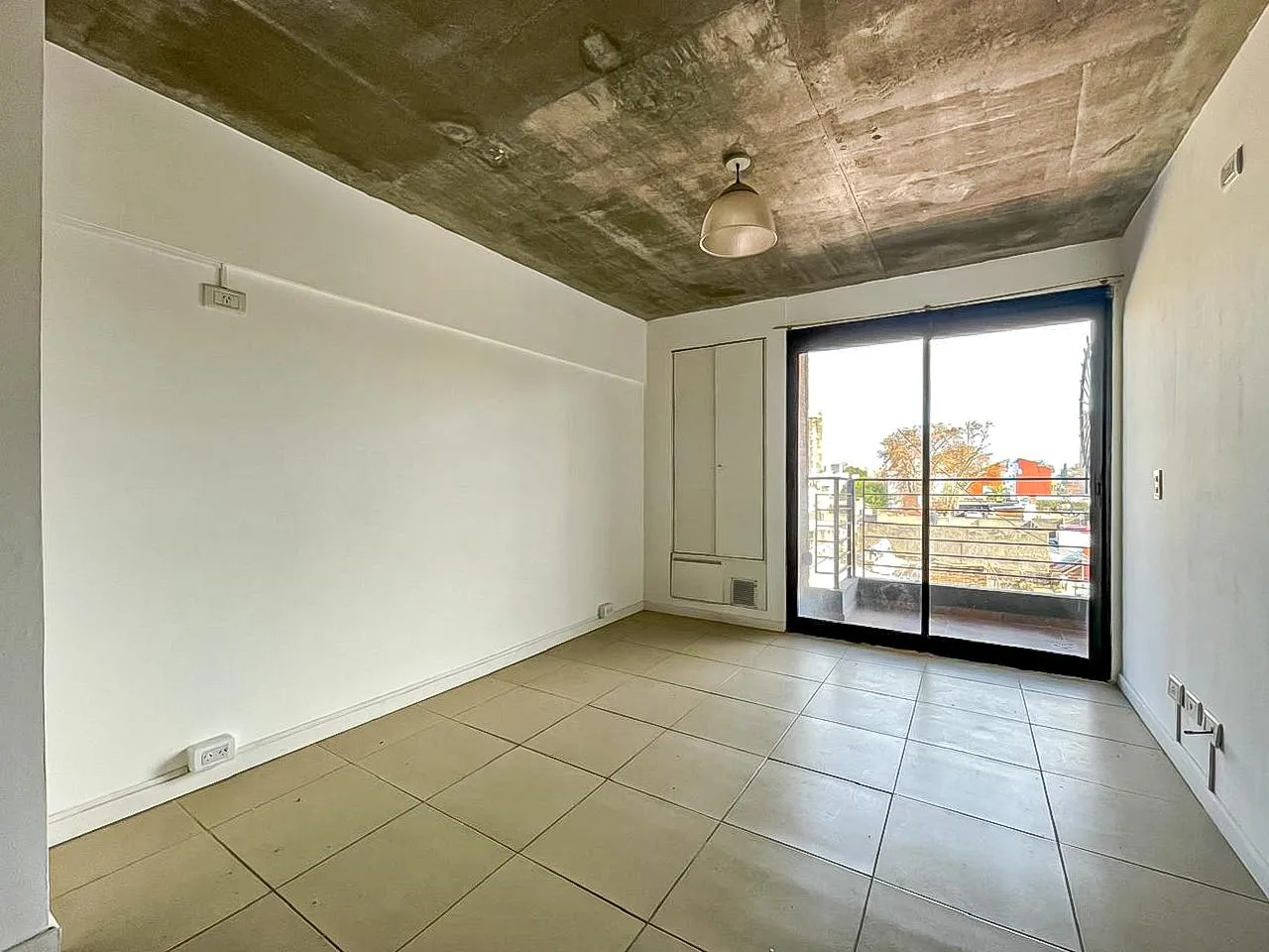 Departamento en Crespo al 200