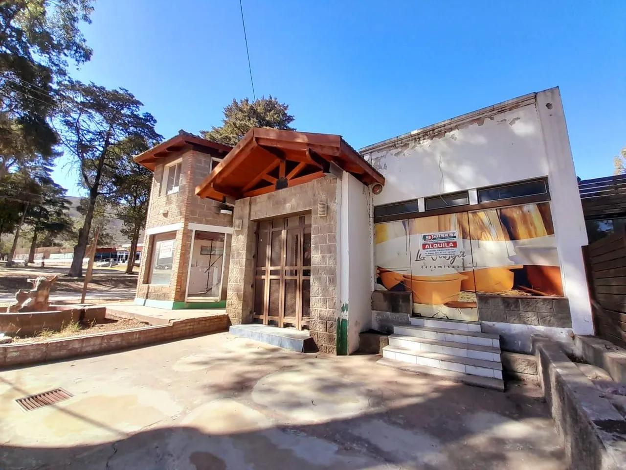 Local Comercial en LOCAL AV EDEN 1300 LA FALDA