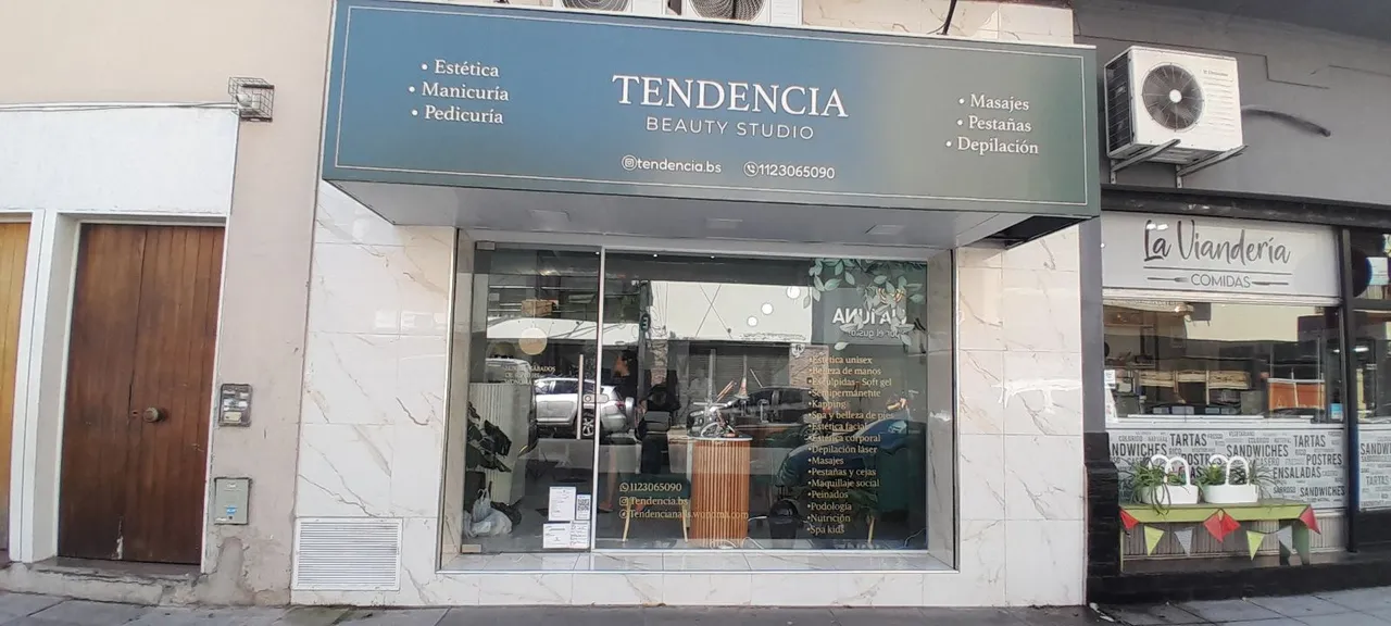 Local Comercial en Brandsen al 1700 Barracas CABA