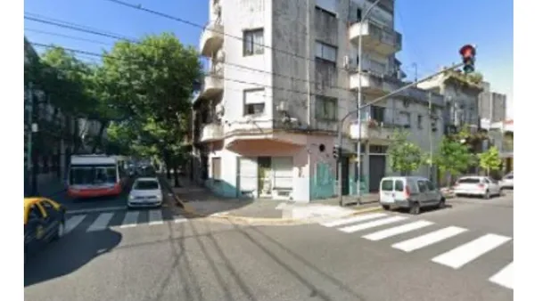 Departamento en PAVON al 1695