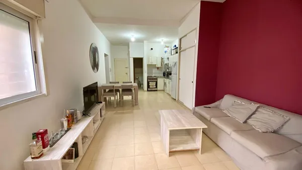 Departamento en Ant. Argentina al 600