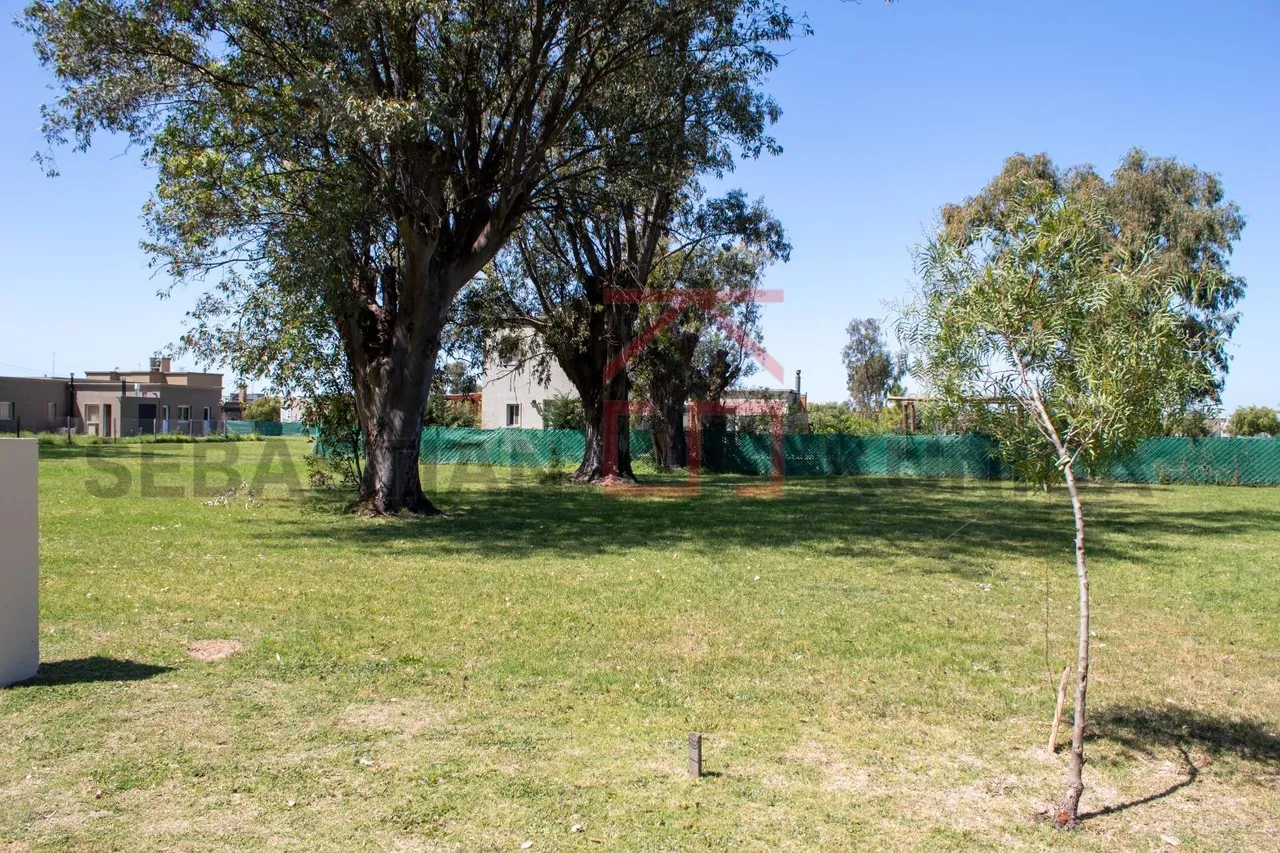 Terreno en Lote Central en Barrio El Ensueño c/financiación