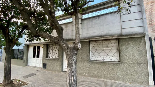Casa en AVENIDA ARGENTINA al 5800