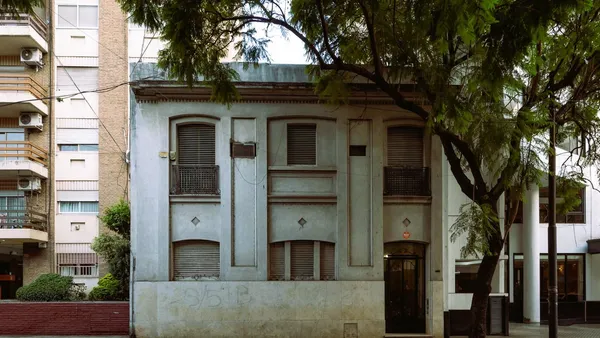Terreno en Urquiza e/ Corrientes y Paraguay