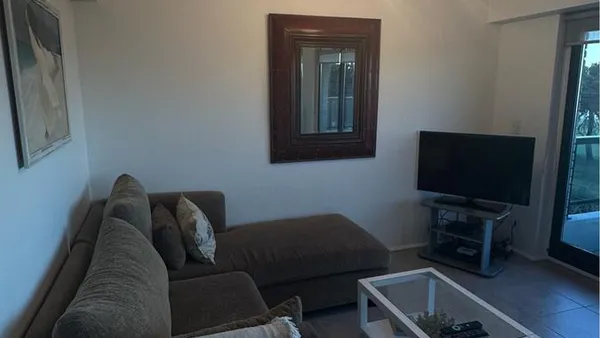 Departamento en Azcuenaga al 200