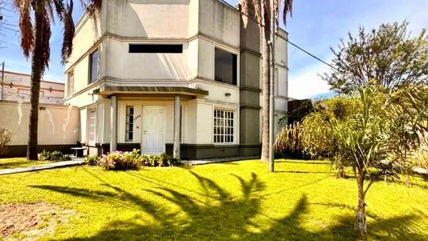Casa en Victoria & El Bagual al 1300