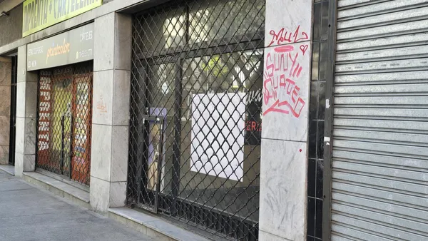 Local Comercial en Yerbal al 1600