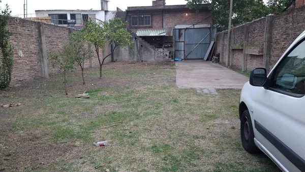 Terreno en Rio Negro al 1800