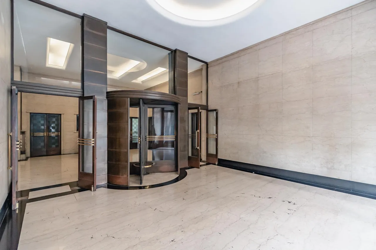 Oficina en OFICINA EN VENTA EN MONSERRAT - PISO COMPLETO CON VISTA