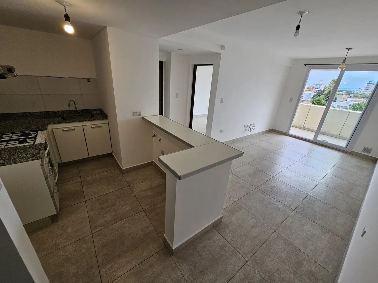 Departamento en En alquiler dpto. de 1 dorm. en Rivadavia 1750