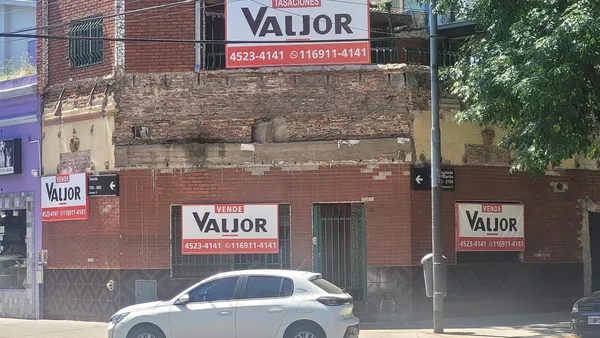 Casa en Remedios Escalada de San Martín al 2700