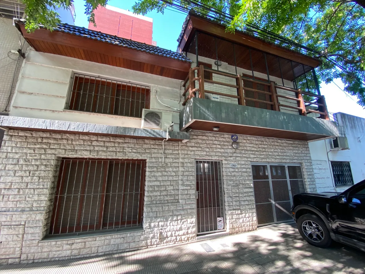 Casa en Cerrito al 1700