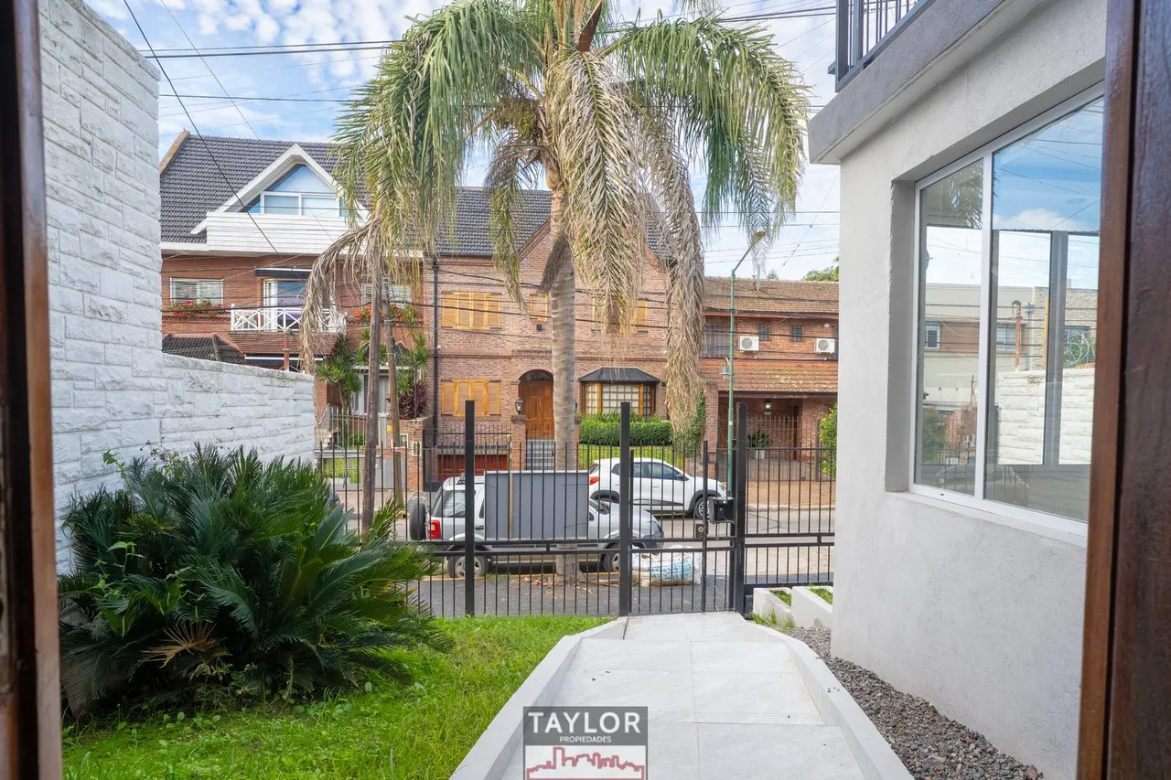 Casa en Arenales al 1500