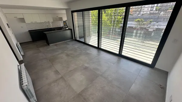 Departamento en Brandsen al 133