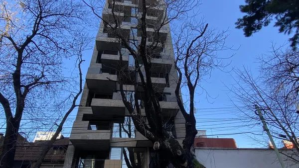 Departamento en Ruiz Huidobro al 2300