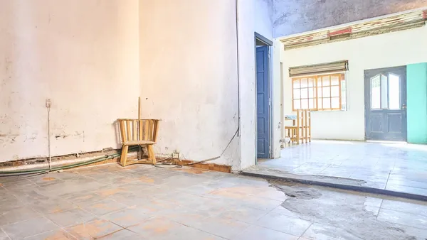 Casa en Velazquez al 3200