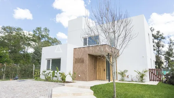 Casa en Av Caamaño