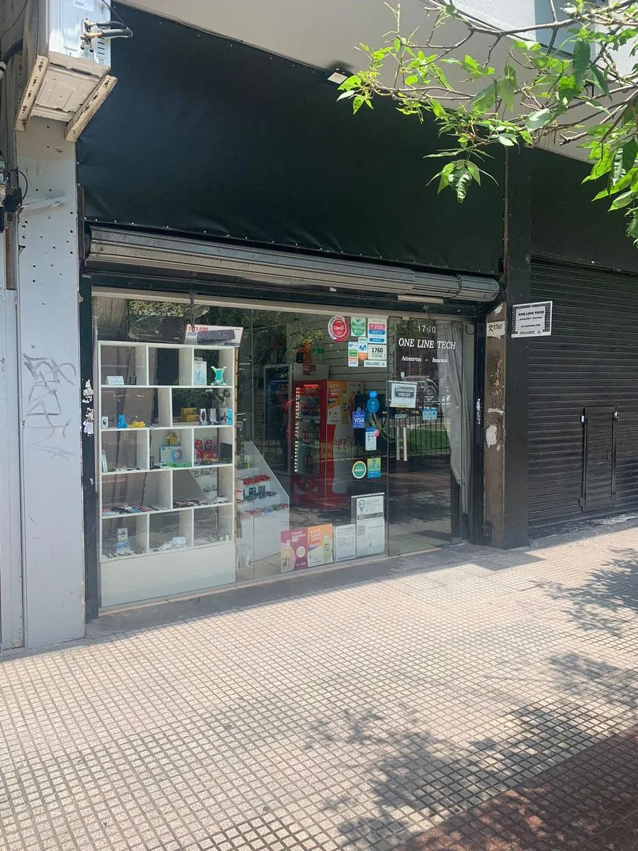 Local Comercial en Avenida Cordoba 1700