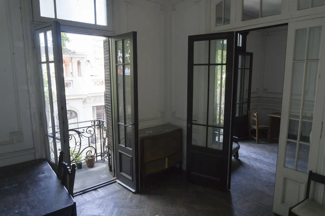Departamento en Hipólito Yrigoyen al 3000, 2º piso
