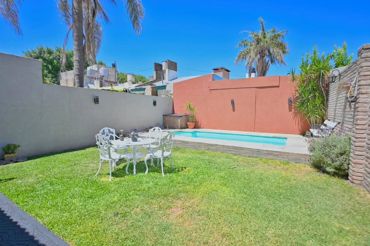 Casa en Laprida al 5500