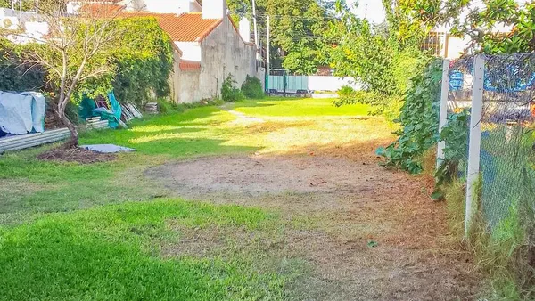 Terreno en Carvajal al 1000