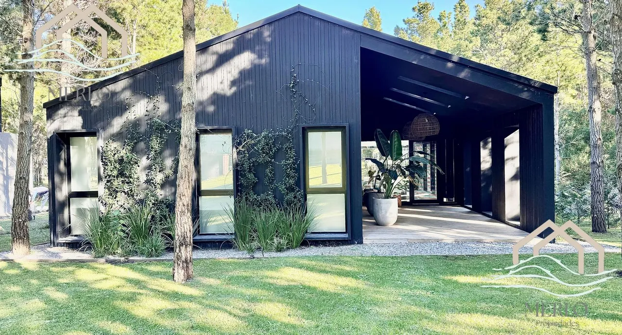 Casa en Senderos IV al 400