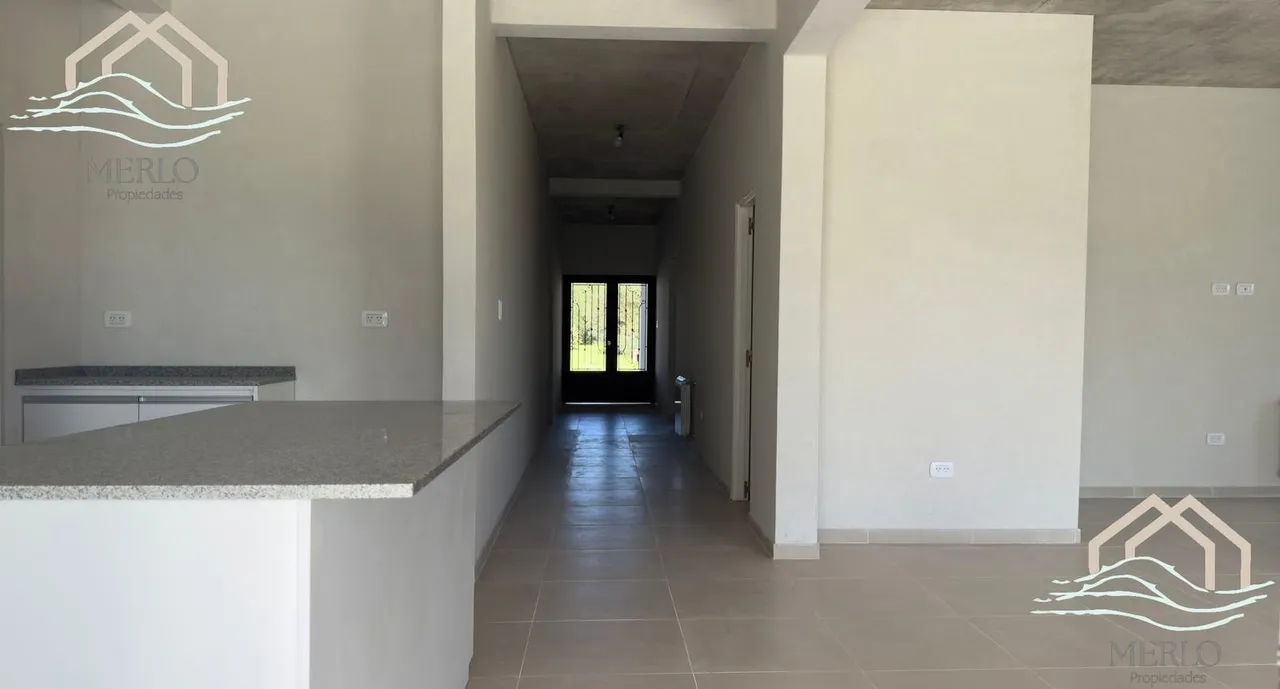 Casa en Senderos III al 300
