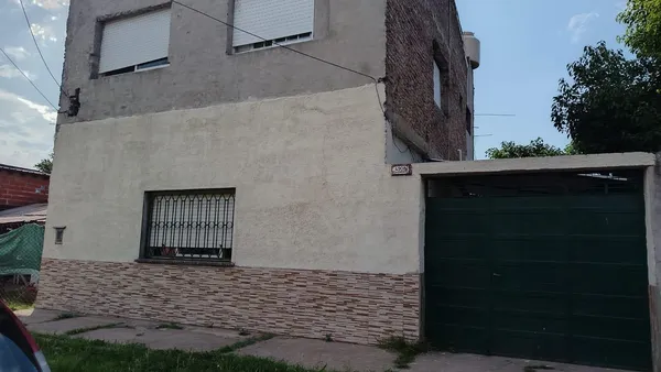 Casa en Chile y Berón de Astrada