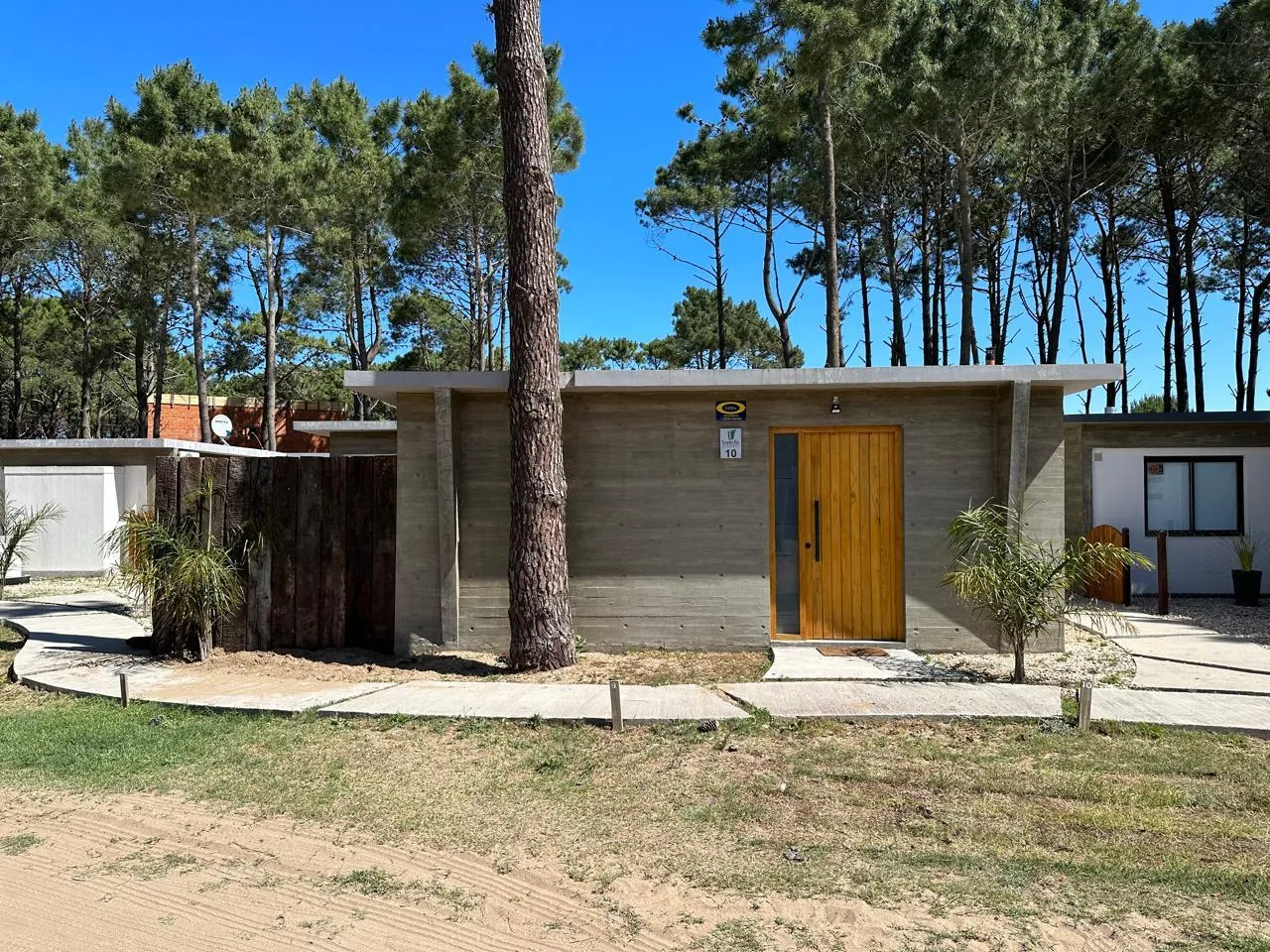 Departamento en cul de sac del bonito al 2200