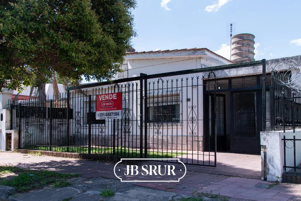 Casa en Domingo de Irala al 900