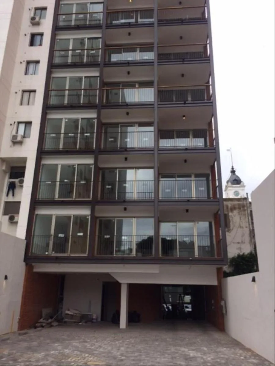 Cochera en Calle 51 esquina 12