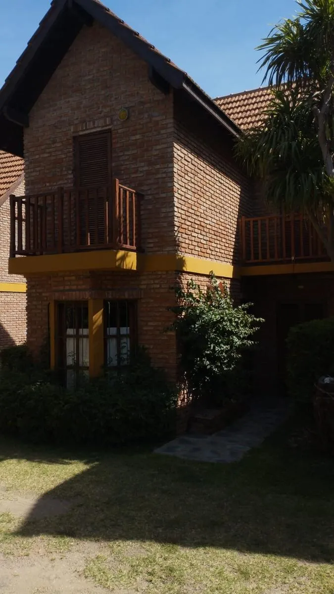 Departamento en 201 entre 307 y 308