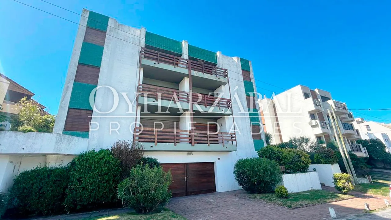 Departamento en BURRIQUETAS 1100 , UF 2A.