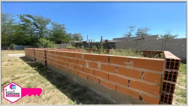 Terreno en Esmeralda al 3400