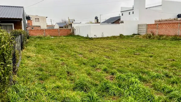 Terreno en SAN REMO al 1100