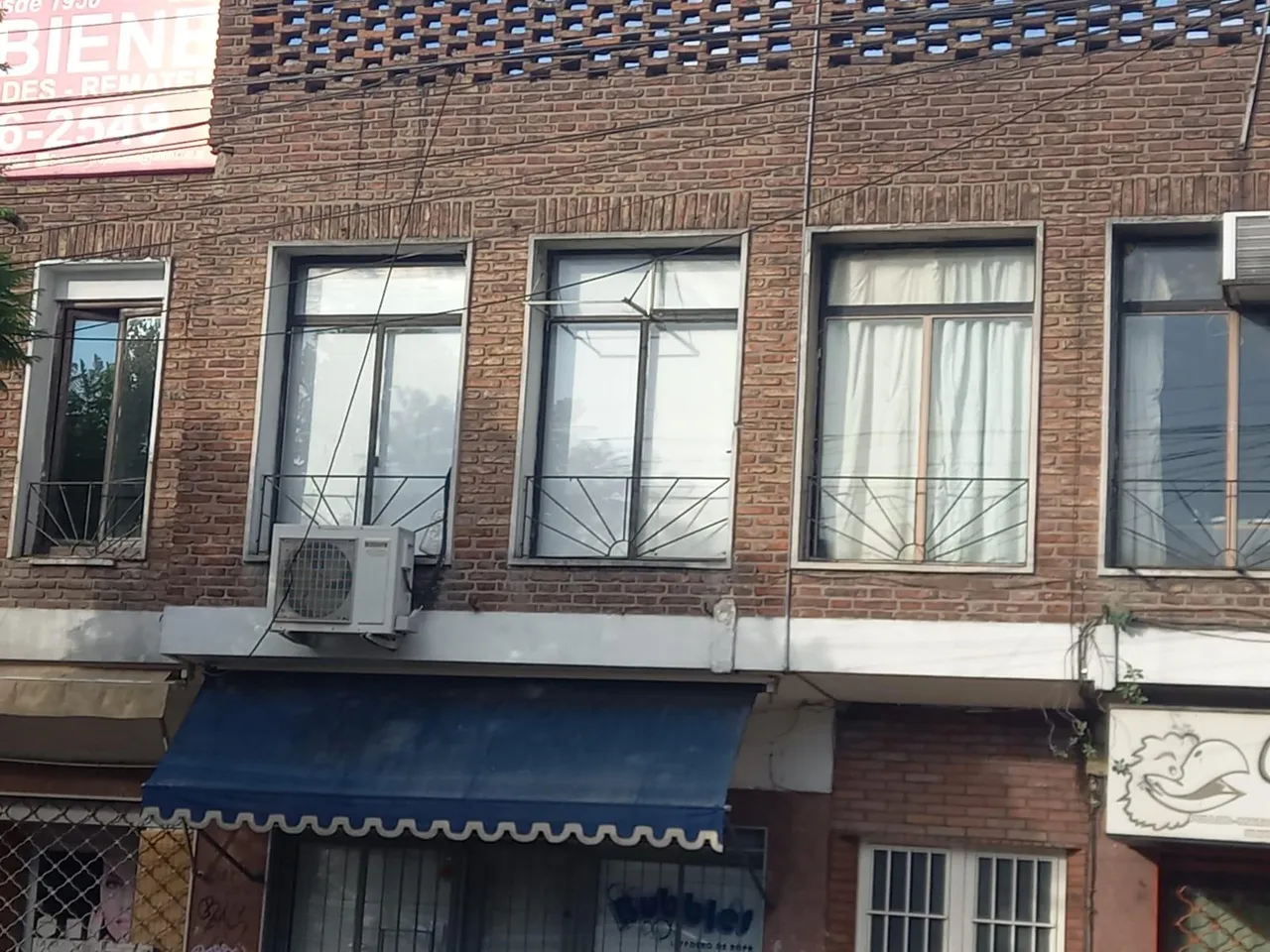 Oficina en AV. MAIPU al 1700