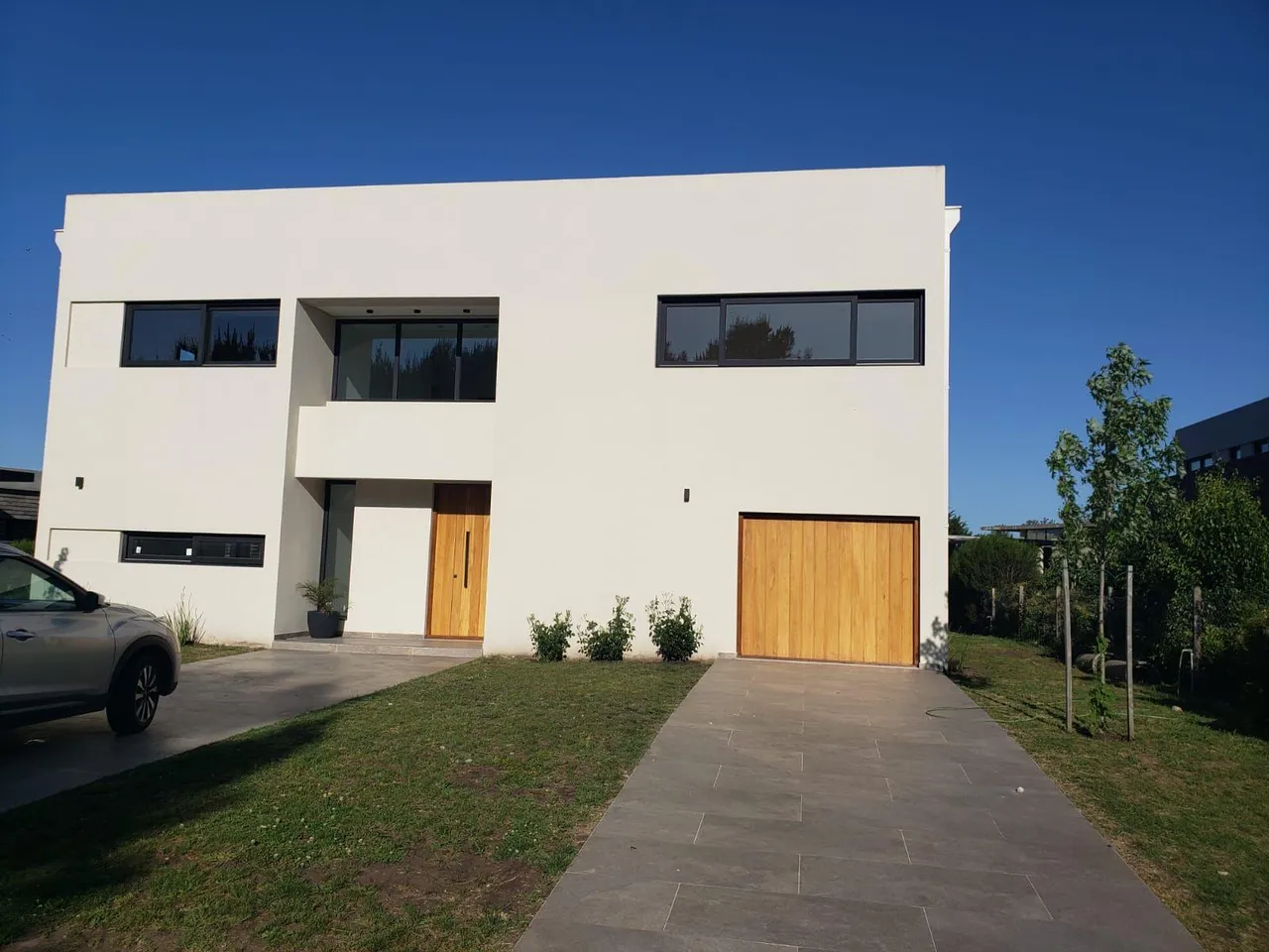 Casa en LOTE al 100